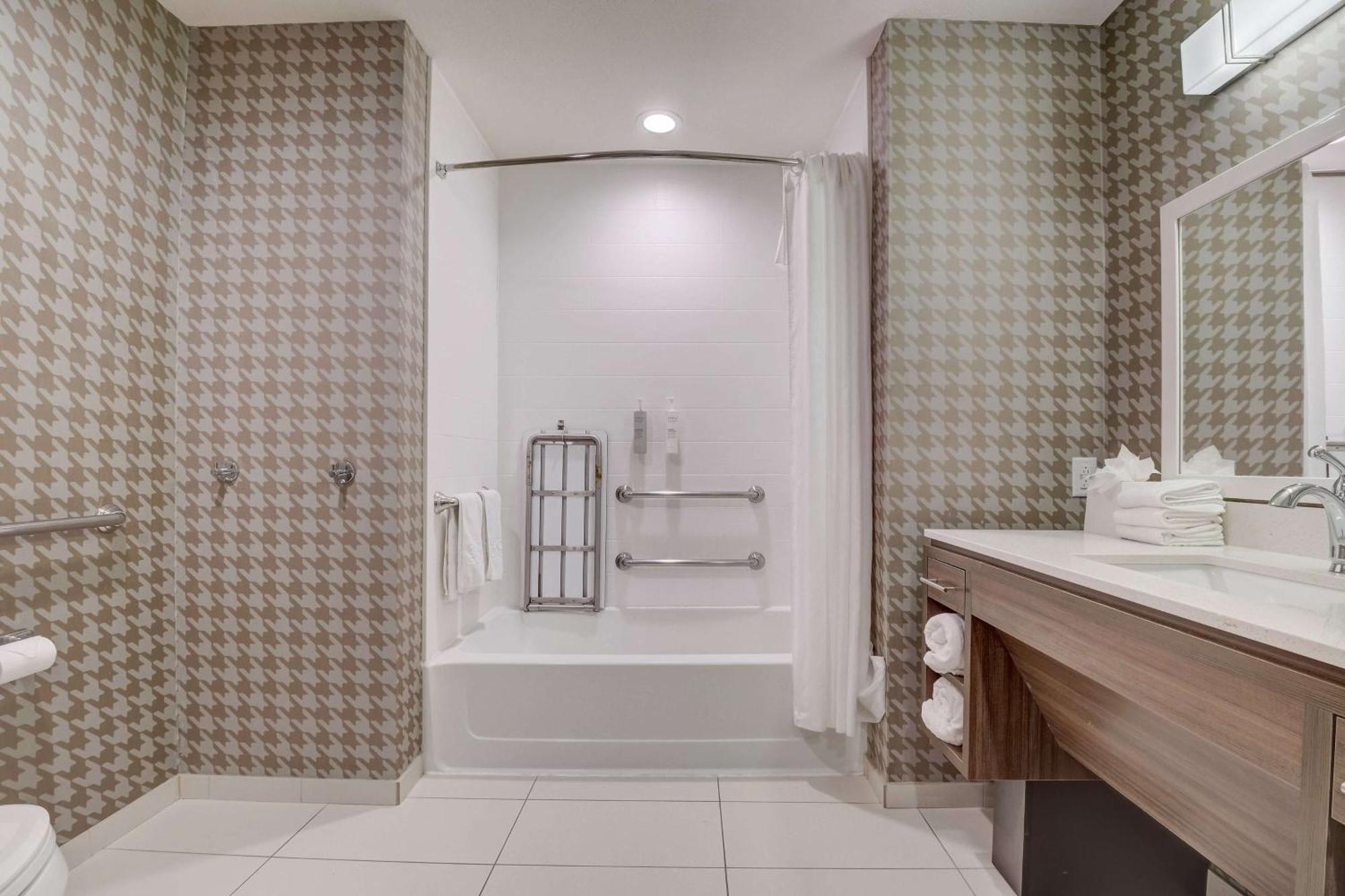 Home 2 Suites By Hilton Indianapolis Northwest Екстериор снимка